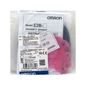 NPN 常开 E2B-S08KN04-WP-C1 三线