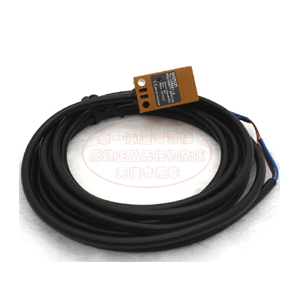 PNP 常开 三线 TL-Q5MB1-Z